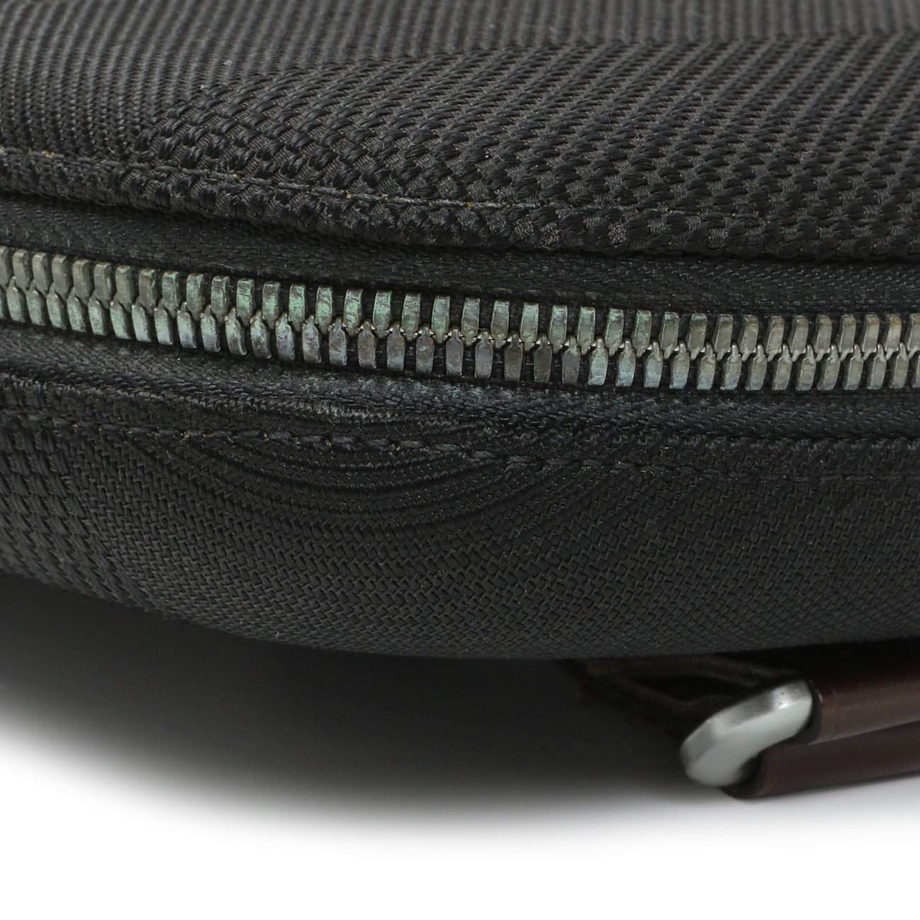 Exclusive Louis Vuitton Black Damier Geant Mage — Alternate View 8