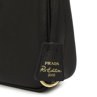 Exclusive Prada Black Saffiano Re-Edition 2005 Shoulder Bag — Alternate View 11