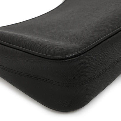 Exclusive Prada Black Saffiano Re-Edition 2005 Shoulder Bag — Alternate View 8