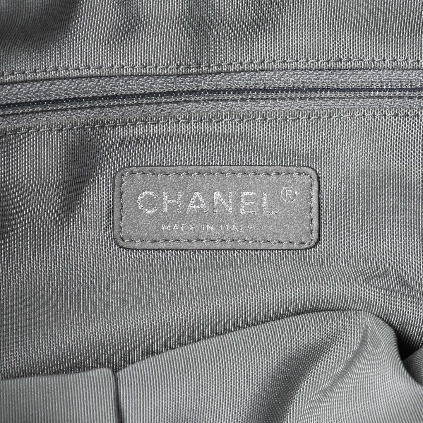 Exclusive Chanel Black Calfskin Ultra Stitch Tote — Detail View
