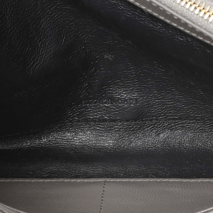 Exclusive Saint Laurent Grey Grain De Poudre Matelasse Chevron Monogram Chain Wallet — Alternate View 10
