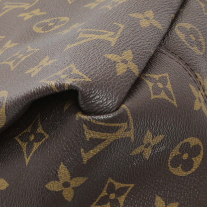 Exclusive Louis Vuitton Monogram Artsy MM — Lifestyle View