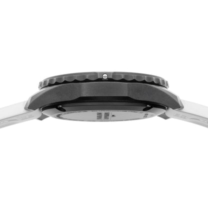 Exclusive Breitling Endurance Pro Quartz X82310 — Back View
