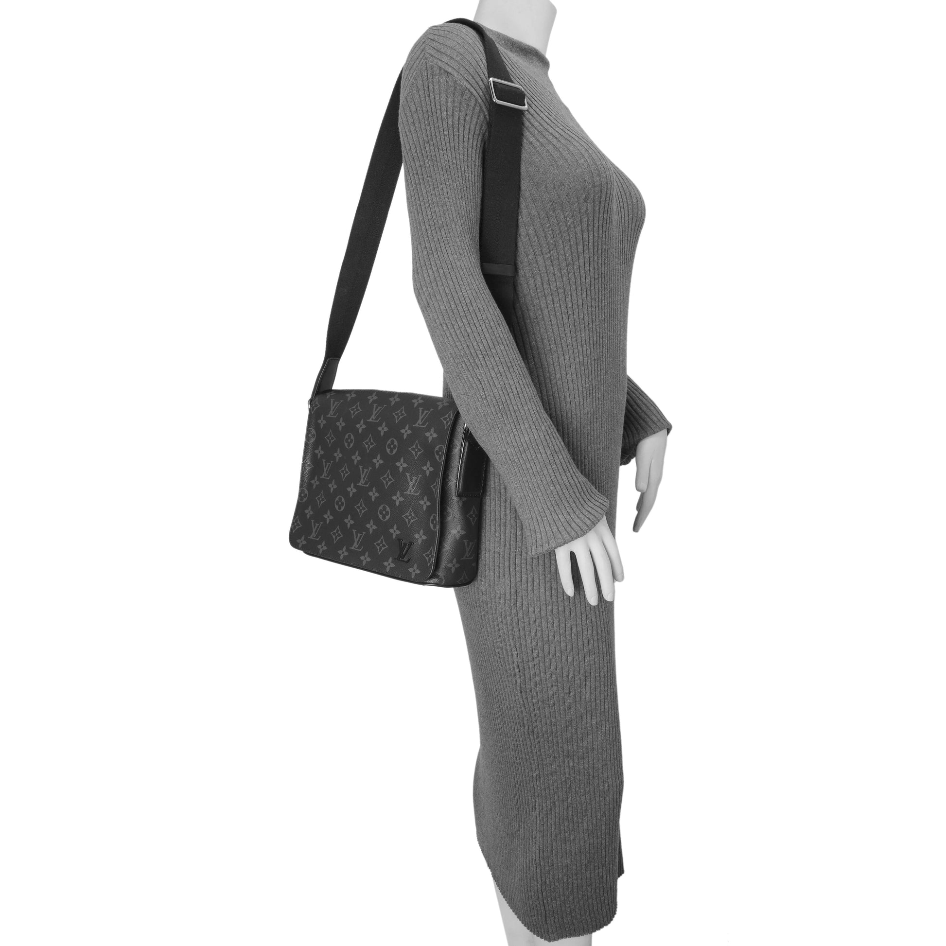 Exclusive Louis Vuitton Monogram Eclipse District PM — Alternate View 14