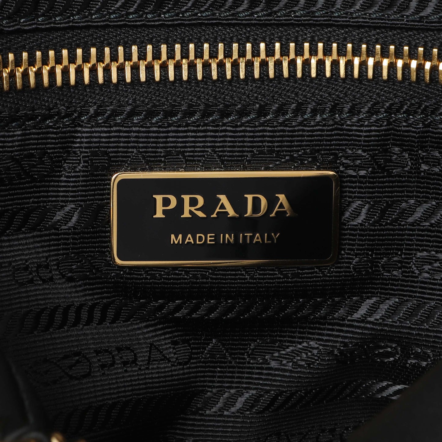 Exclusive Prada Black Re-Nylon Saffiano Stitched Re-Edition 1995 Shoulder Bag — Detail View