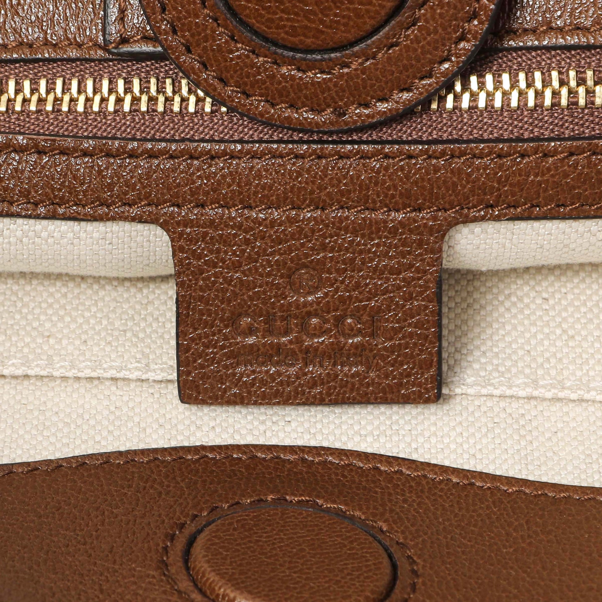 Exclusive Gucci Monogram Horsebit 1955 Tote Bag — Detail View