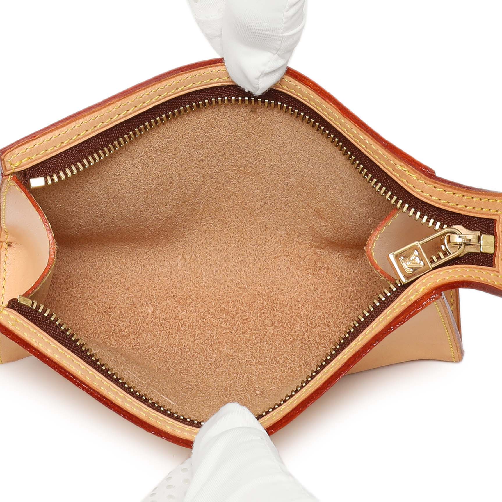 Exclusive Louis Vuitton Monogram Vinyl Cabas Ambre PM — Alternate View 15