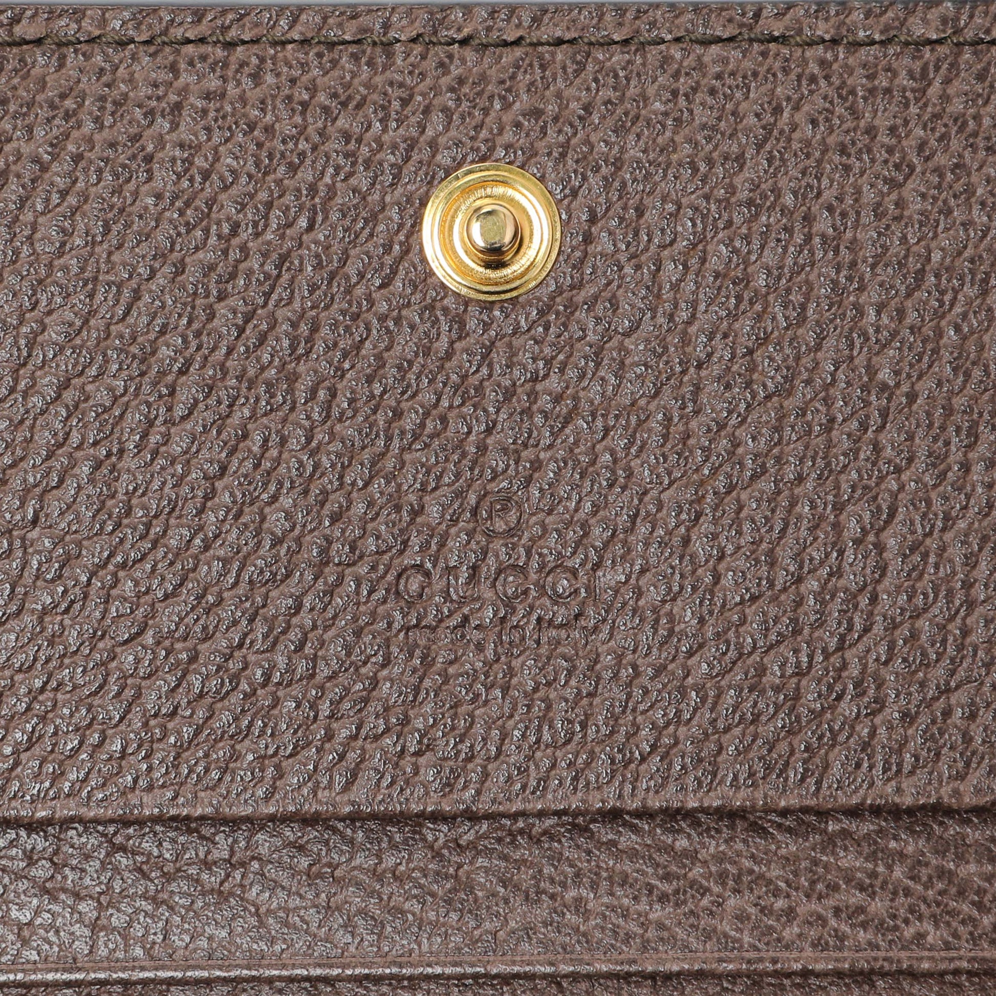 Exclusive Gucci GG Supreme Monogram Web Ophidia Card Case — Detail View