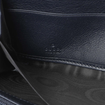 Exclusive Gucci GG Supreme Zipped Long Wallet — Detail View