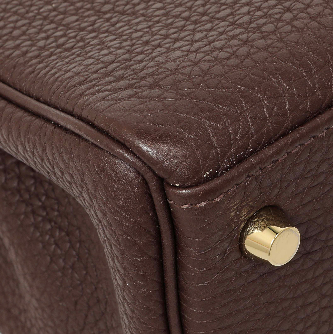 Exclusive Hermes Chocolate Togo Kelly Retourne 28 — Lifestyle View