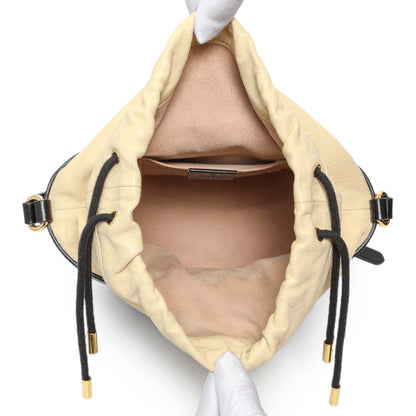 Exclusive Gucci Black Beige Calfskin Horsebit 1955 Drawstring Bucket Bag — Top View