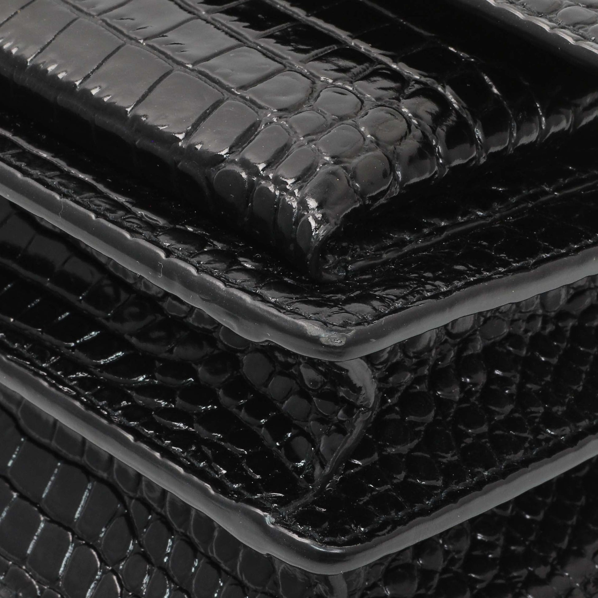 Exclusive Saint Laurent Black Crocodile Embossed Calfskin Medium Monogram Sunset — Detail View