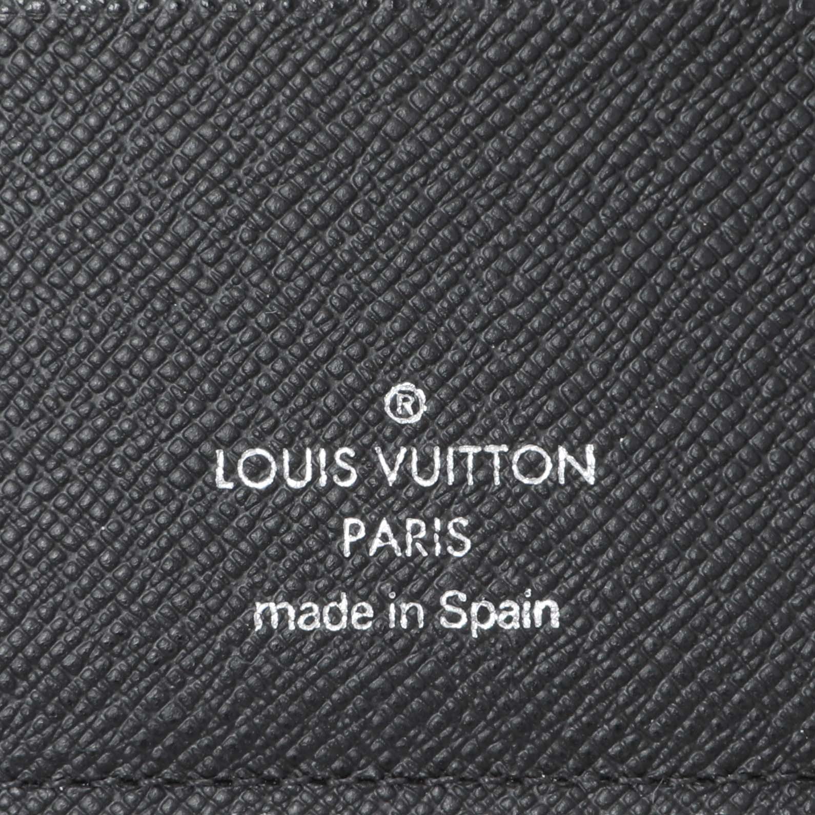 Exclusive Louis Vuitton Damier Graphite Passport Cover — Detail View