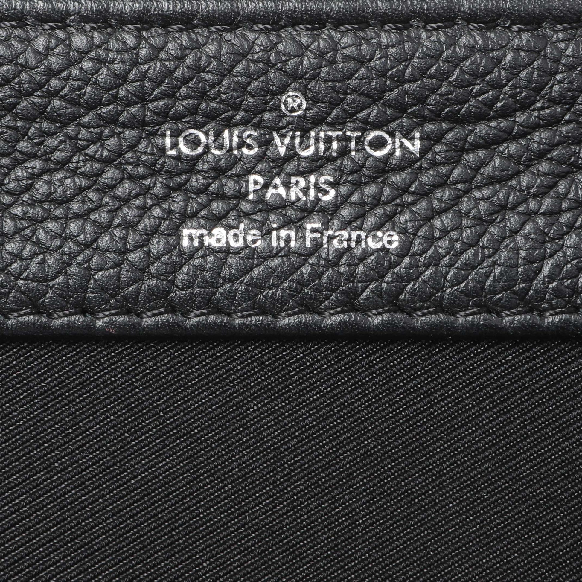 Exclusive Louis Vuitton Black Soft Calfskin Lockme II Chain Bag BB — Alternate View 9