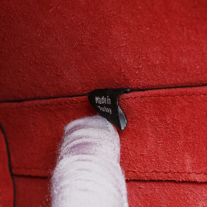 Exclusive Mulberry Coral Grained Calfskin Abbey Bucket Bag — Lifestyle View