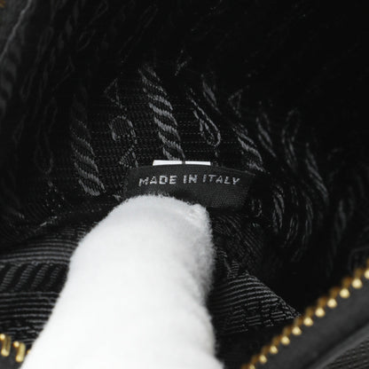 Exclusive Prada Black Saffiano Re-Edition 2005 Shoulder Bag — Alternate View 15