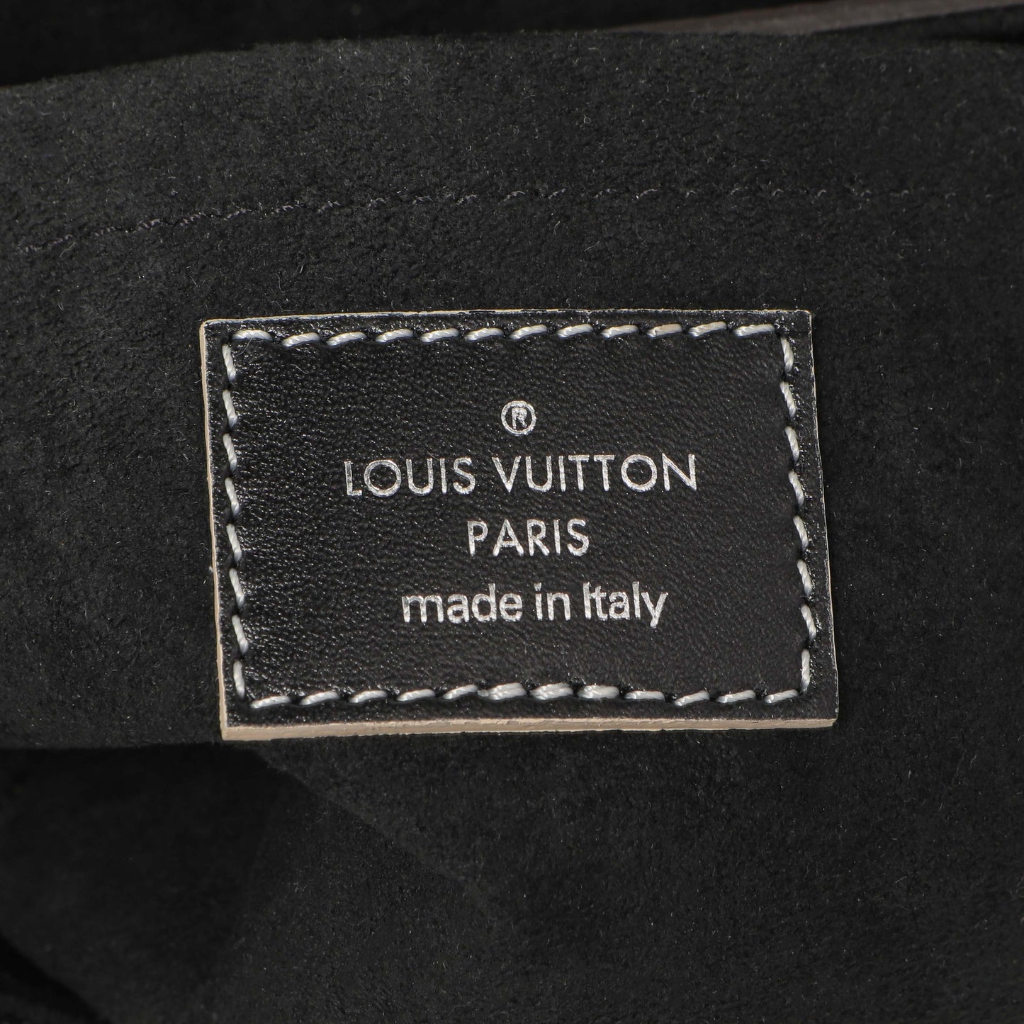 Exclusive Louis Vuitton Black Calfskin Monogram Chain It PM — Detail View