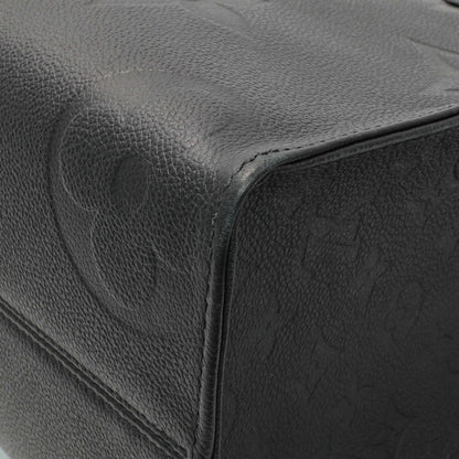 Exclusive Louis Vuitton Black Empreinte Monogram Giant OnTheGo MM — Detail View