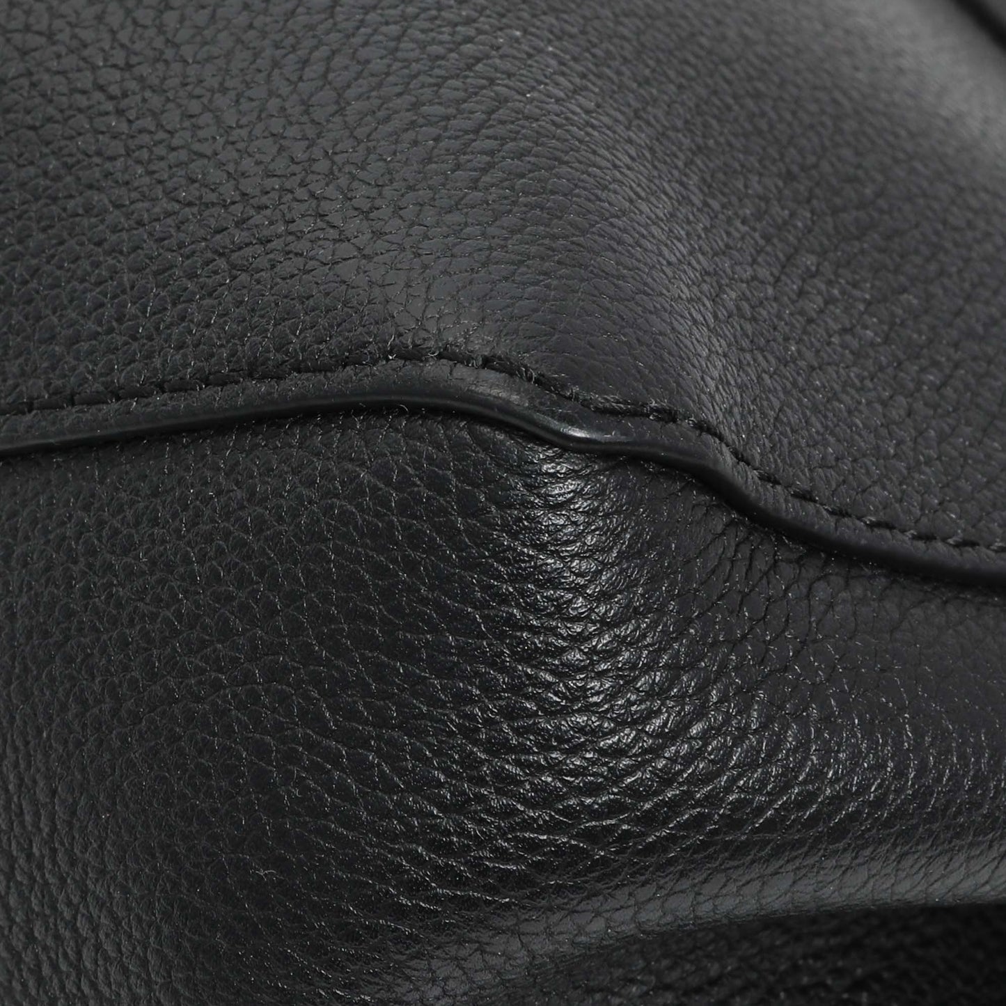 Exclusive Louis Vuitton Black Soft Calfskin Lockme II Chain Bag BB — Alternate View 7