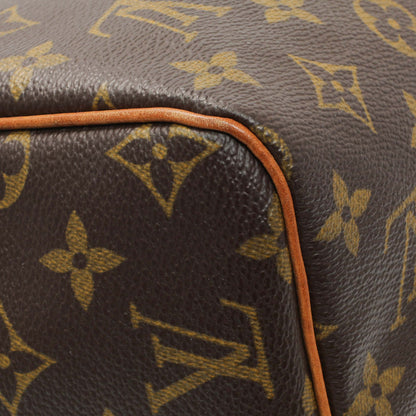 Exclusive Louis Vuitton Monogram Speedy 30 — Lifestyle View