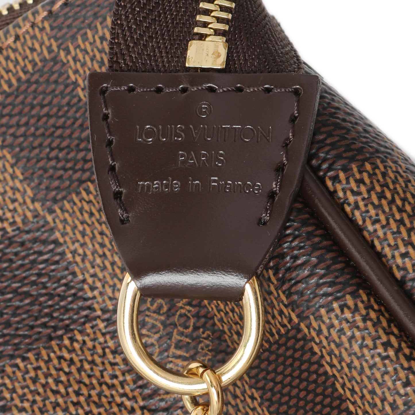 Exclusive Louis Vuitton Damier Ebene Eva Clutch — Detail View