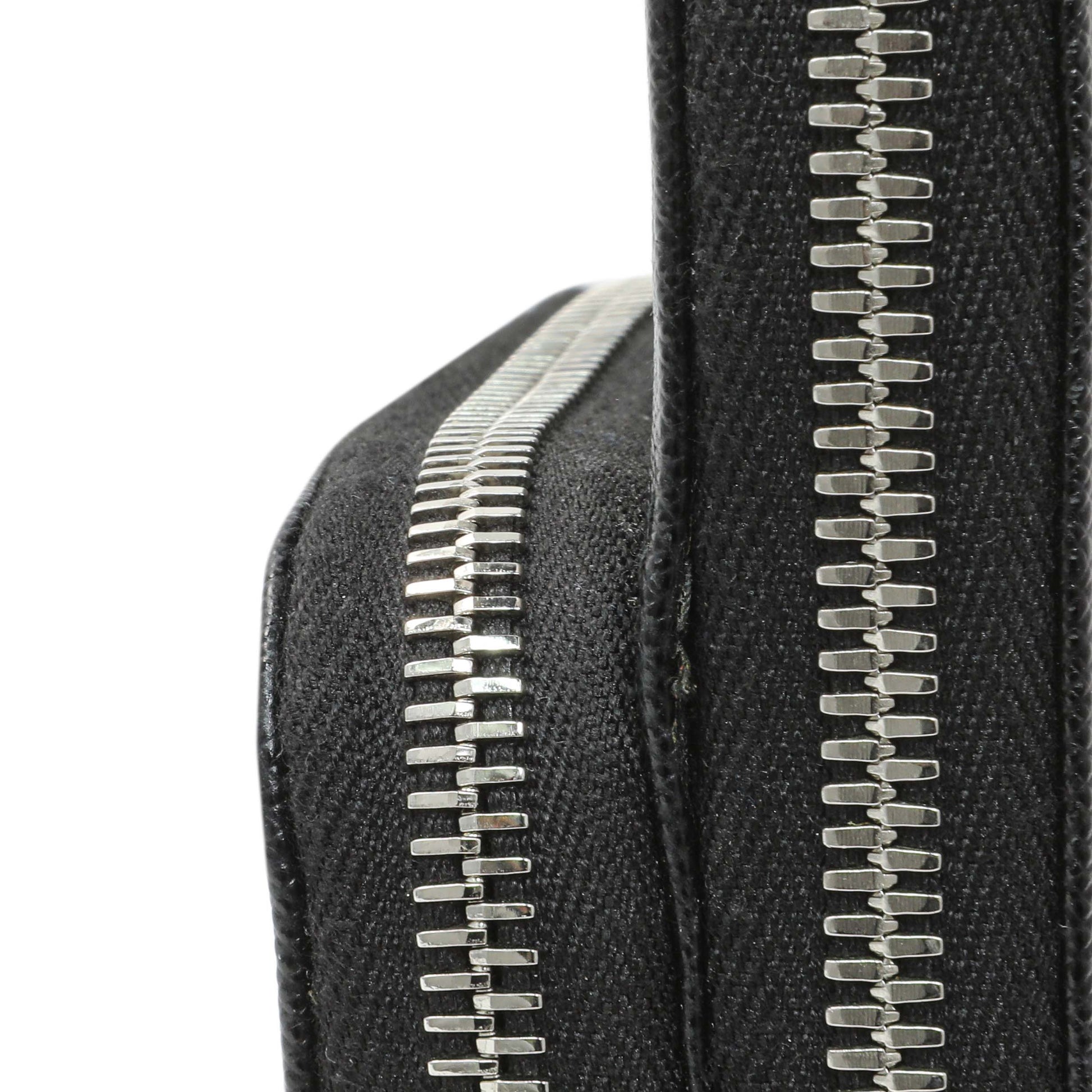 Exclusive Prada Black Saffiano Smartphone Case Crossbody — Lifestyle View
