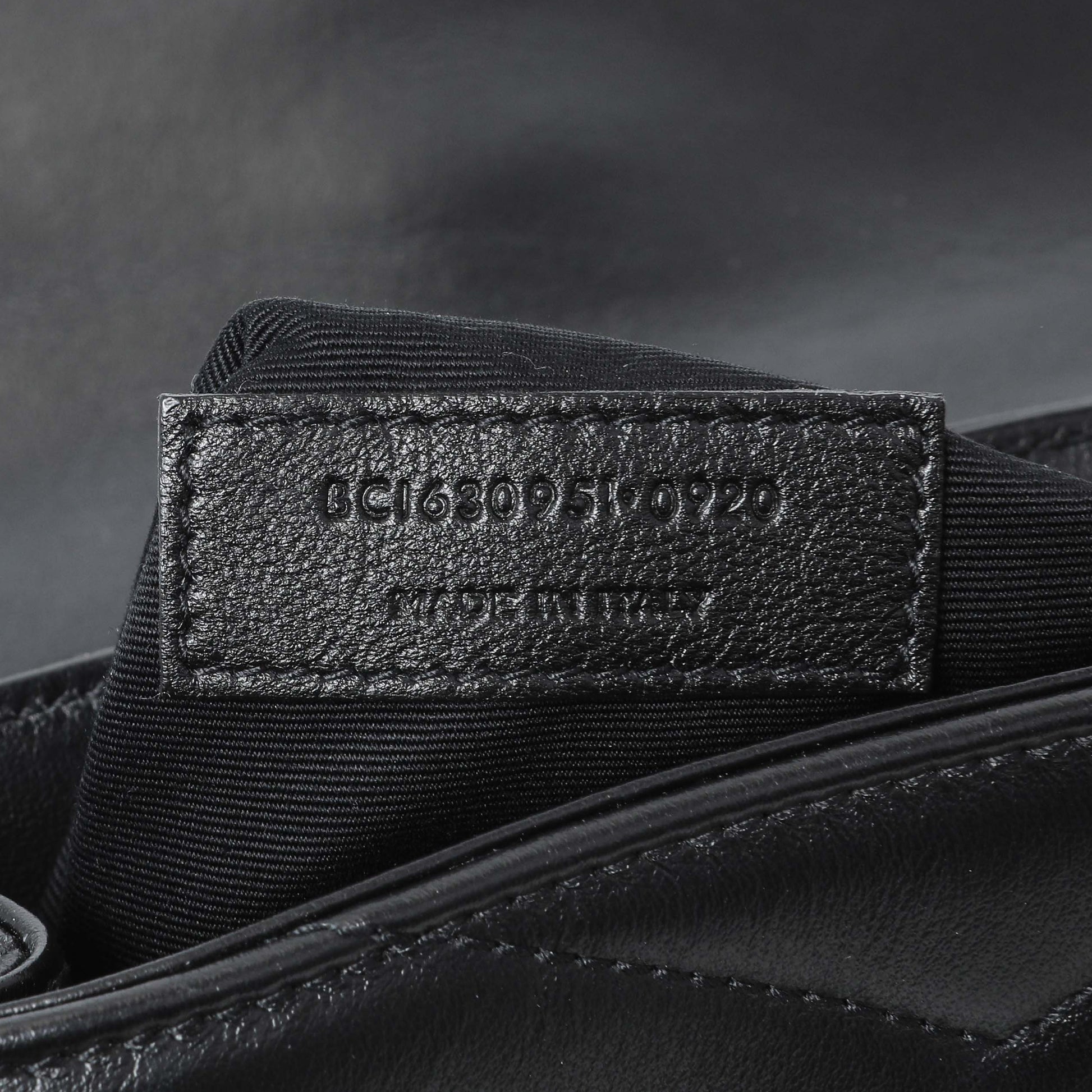 Exclusive Saint Laurent Black Calfskin Monogram Toy Loulou Crossbody — Alternate View 10