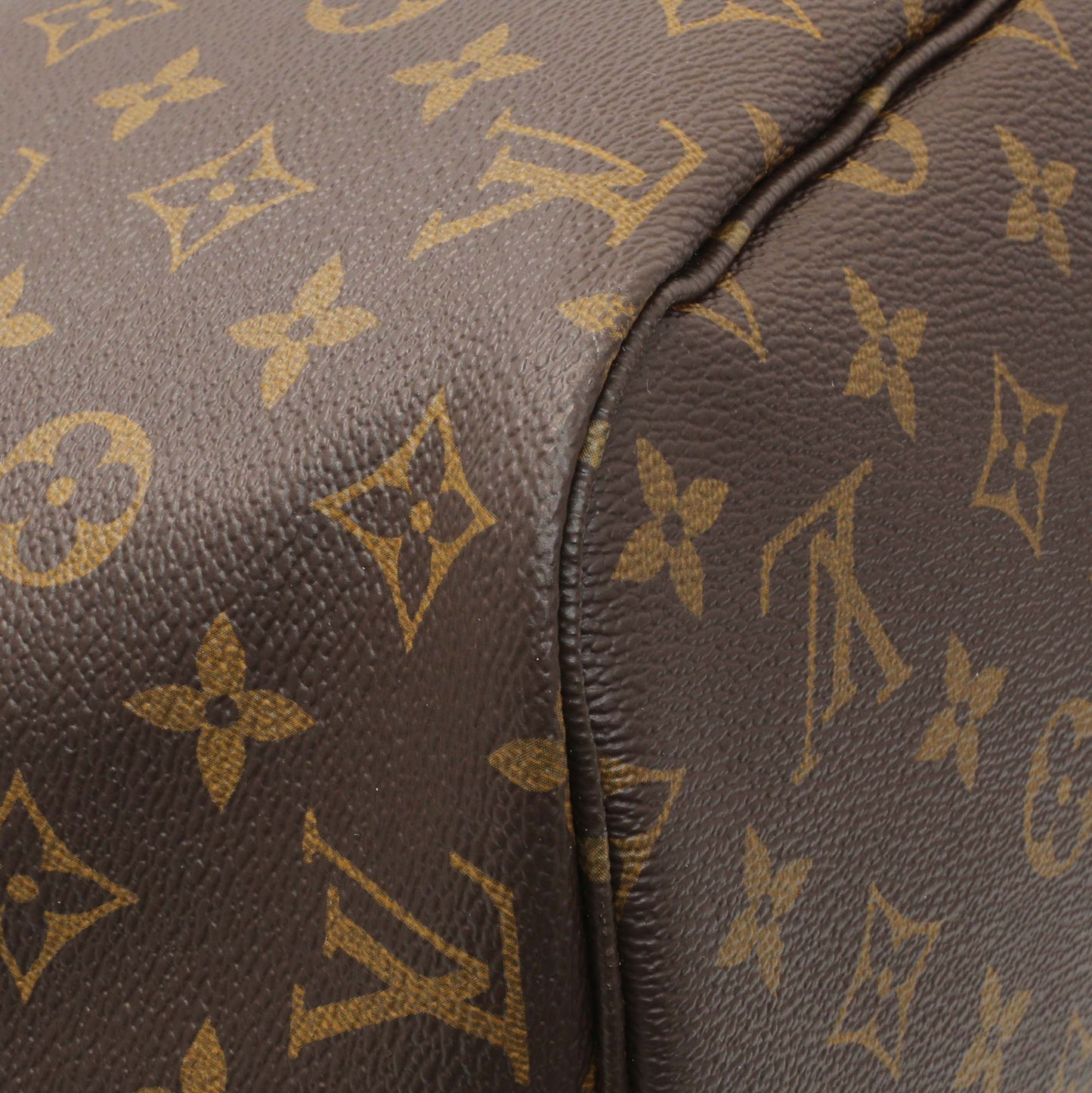 Exclusive Louis Vuitton Monogram Neo Neverfull MM — Top View