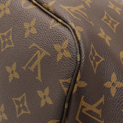 Exclusive Louis Vuitton Monogram Neo Neverfull MM — Detail View