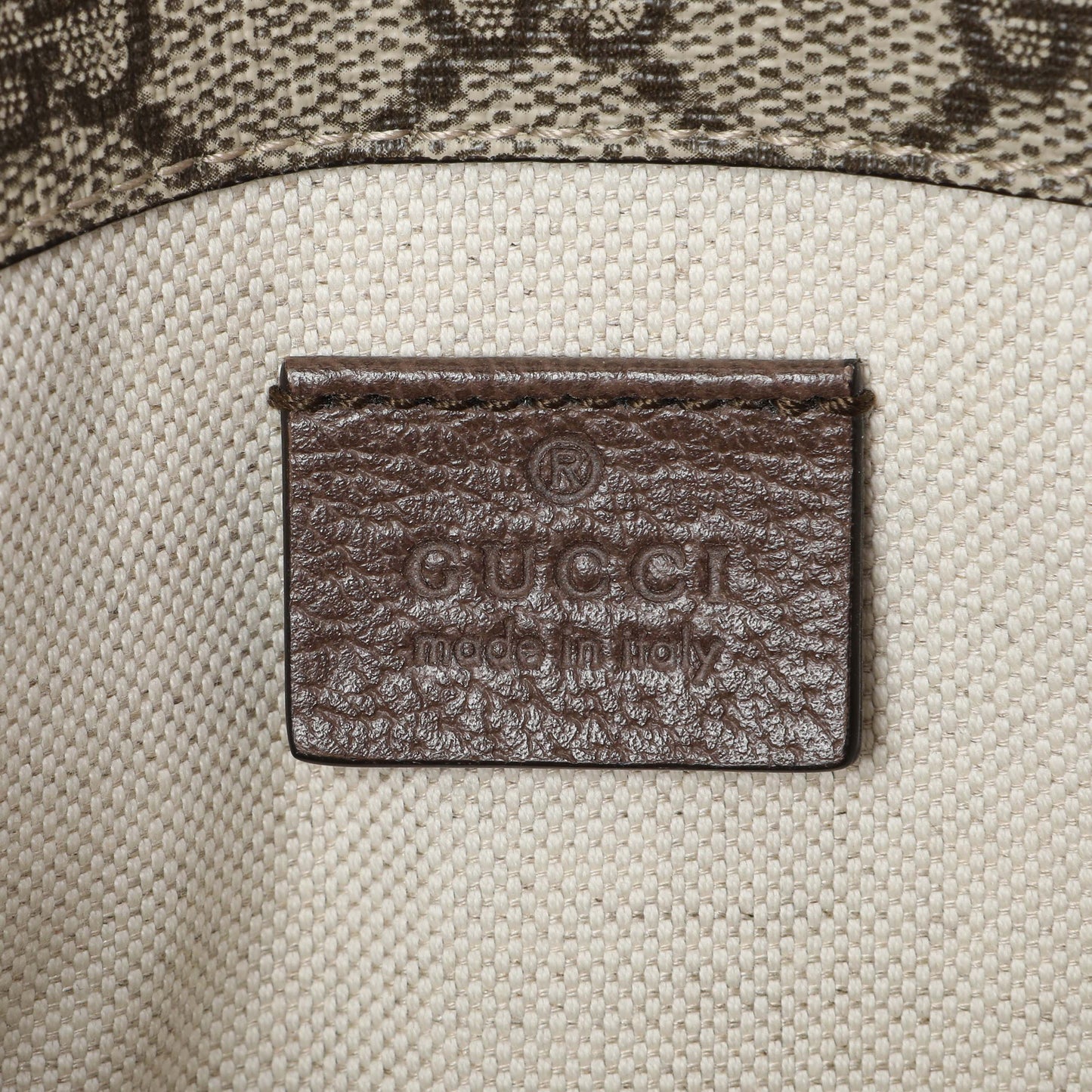 Exclusive Gucci GG Supreme Monogram Neo Vintage Web Belt Bag — Detail View