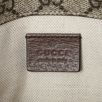 Exclusive Gucci GG Supreme Monogram Neo Vintage Web Belt Bag — Detail View