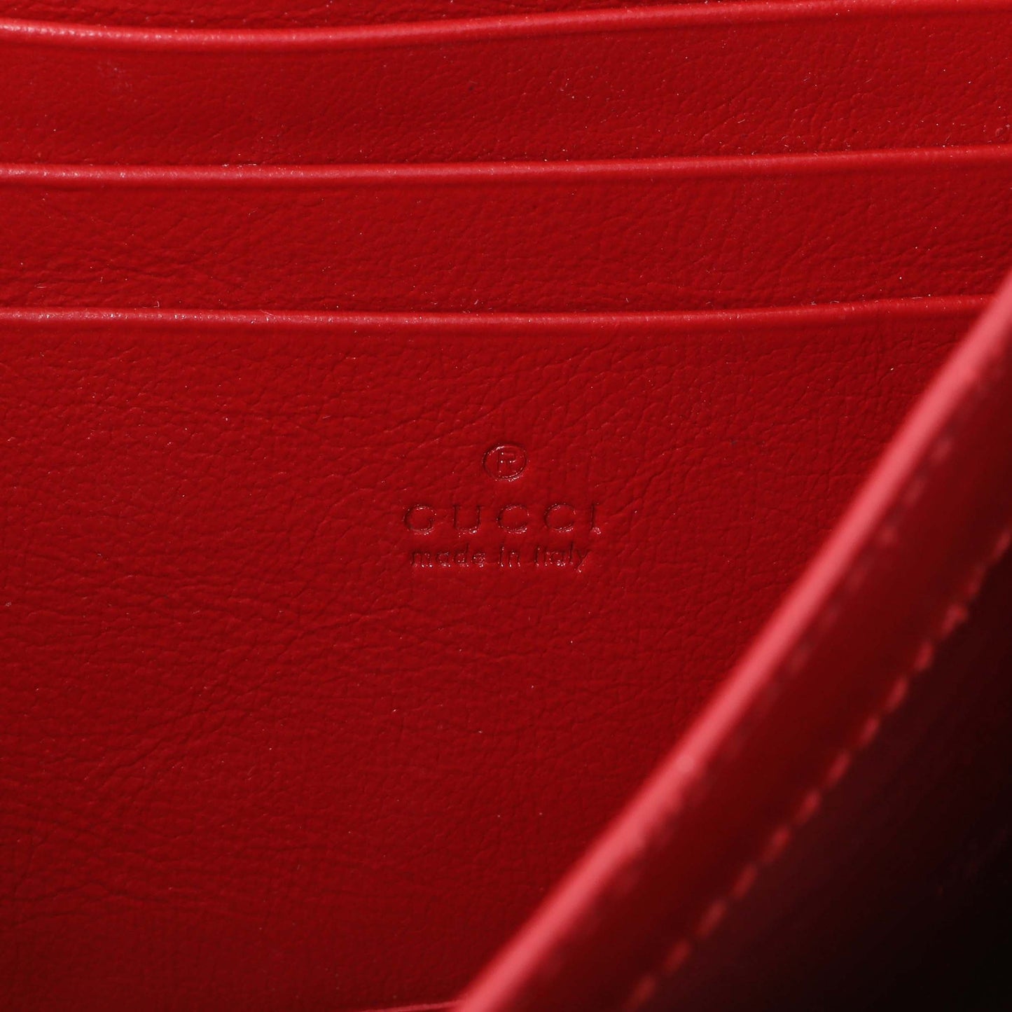 Exclusive Gucci Monogram Multicolor Matelasse Diagonal GG Marmont Chain Wallet — Detail View
