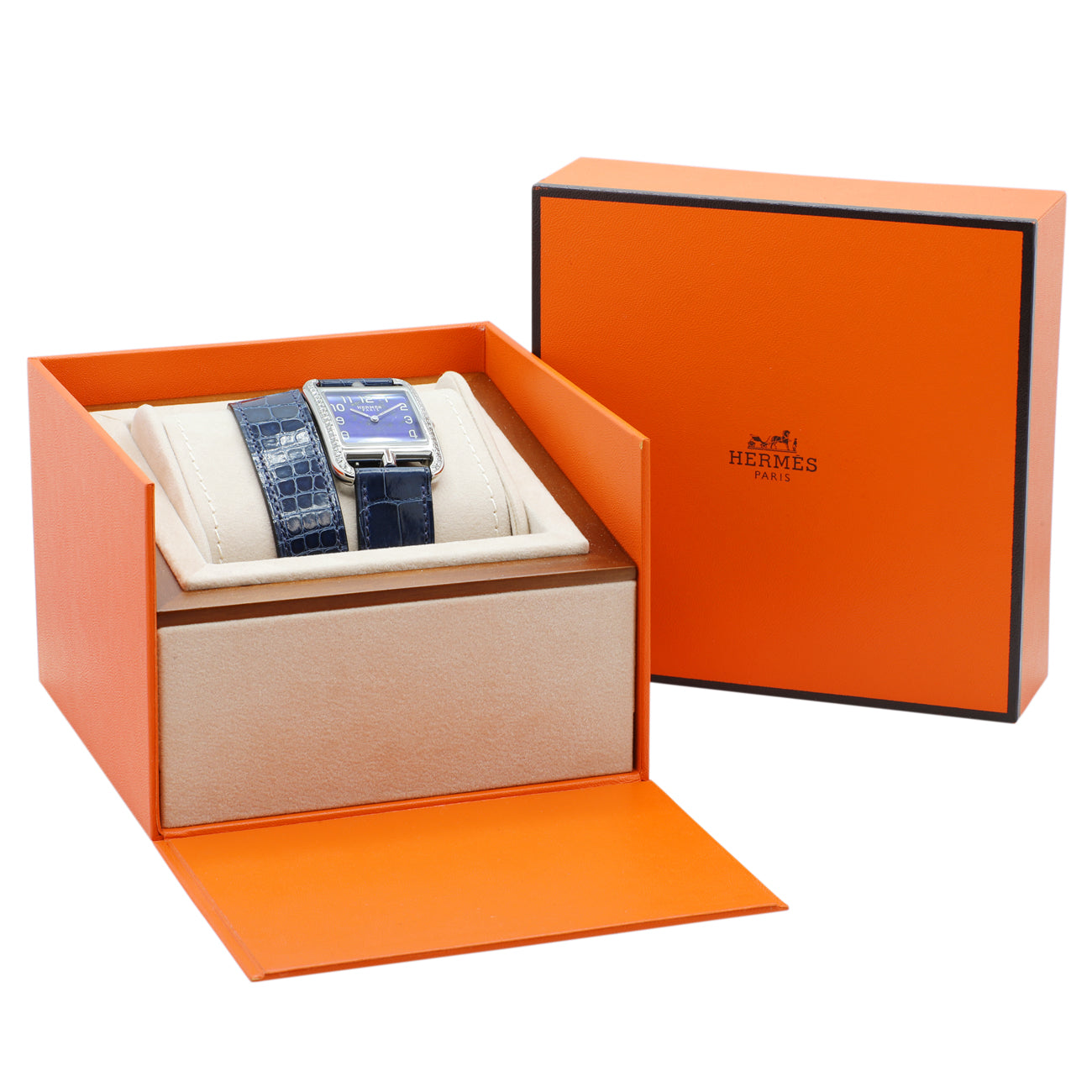Exclusive Hermes Stainless Steel Diamond Cape Cod CC3.730 — Detail View