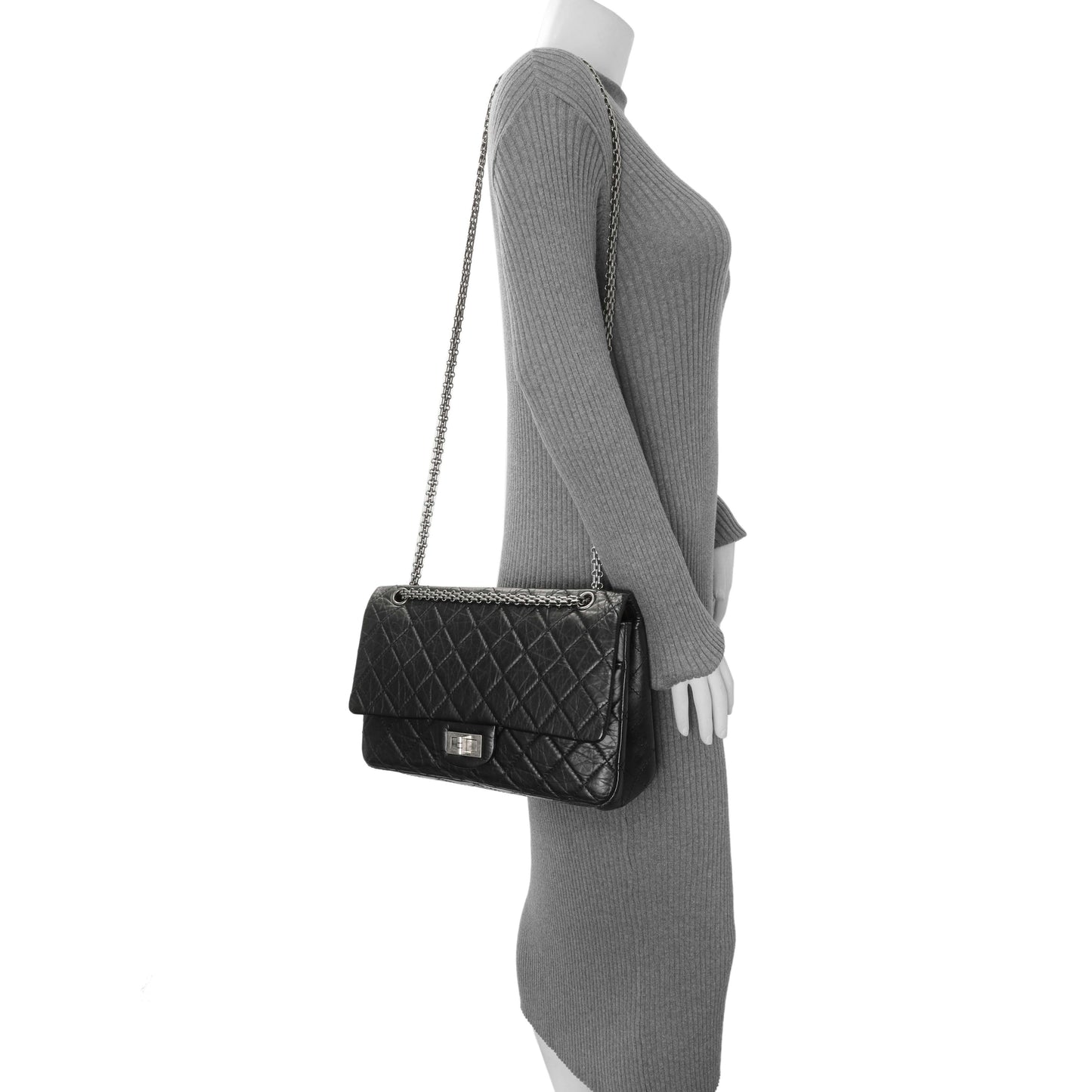 Exclusive Chanel Black Quilted Aged Calfskin 2.55 Reissue 227 Flap — Alternate View 12