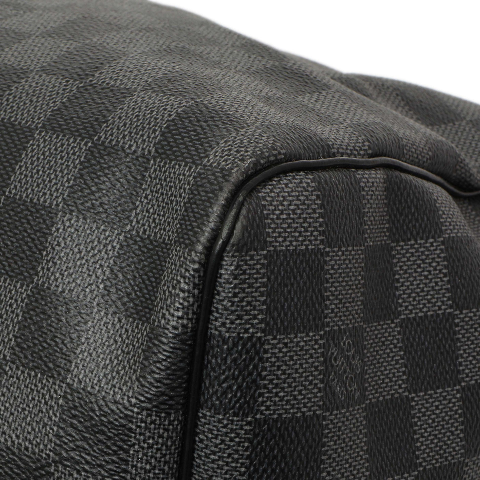 Exclusive Louis Vuitton Damier Graphite Keepall 55 Bandouliere — Detail View