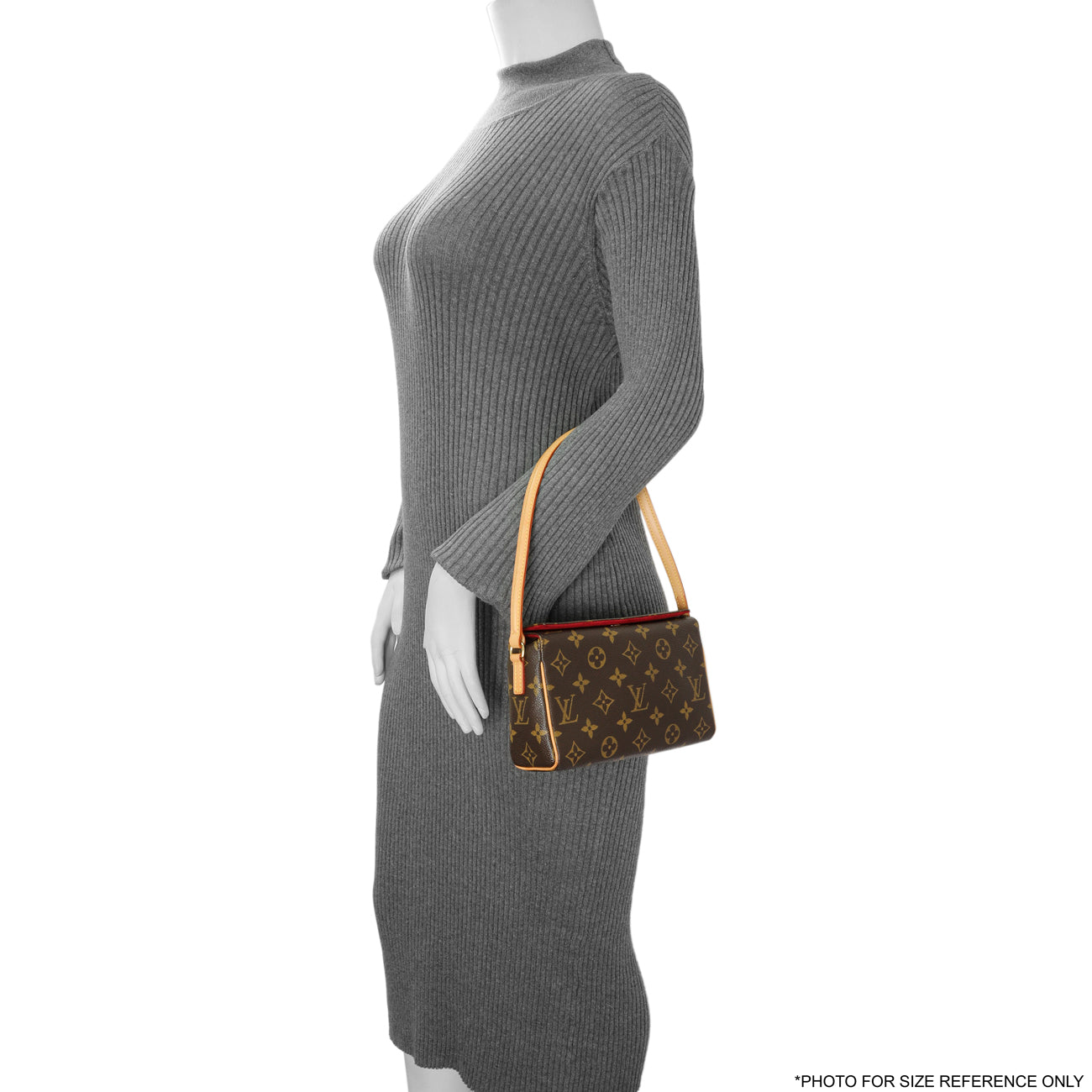 Exclusive Louis Vuitton Monogram Recital — Alternate View 10