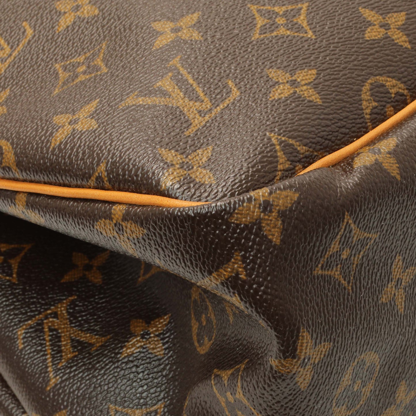 Exclusive Louis Vuitton Monogram Batignolles Vertical — Lifestyle View