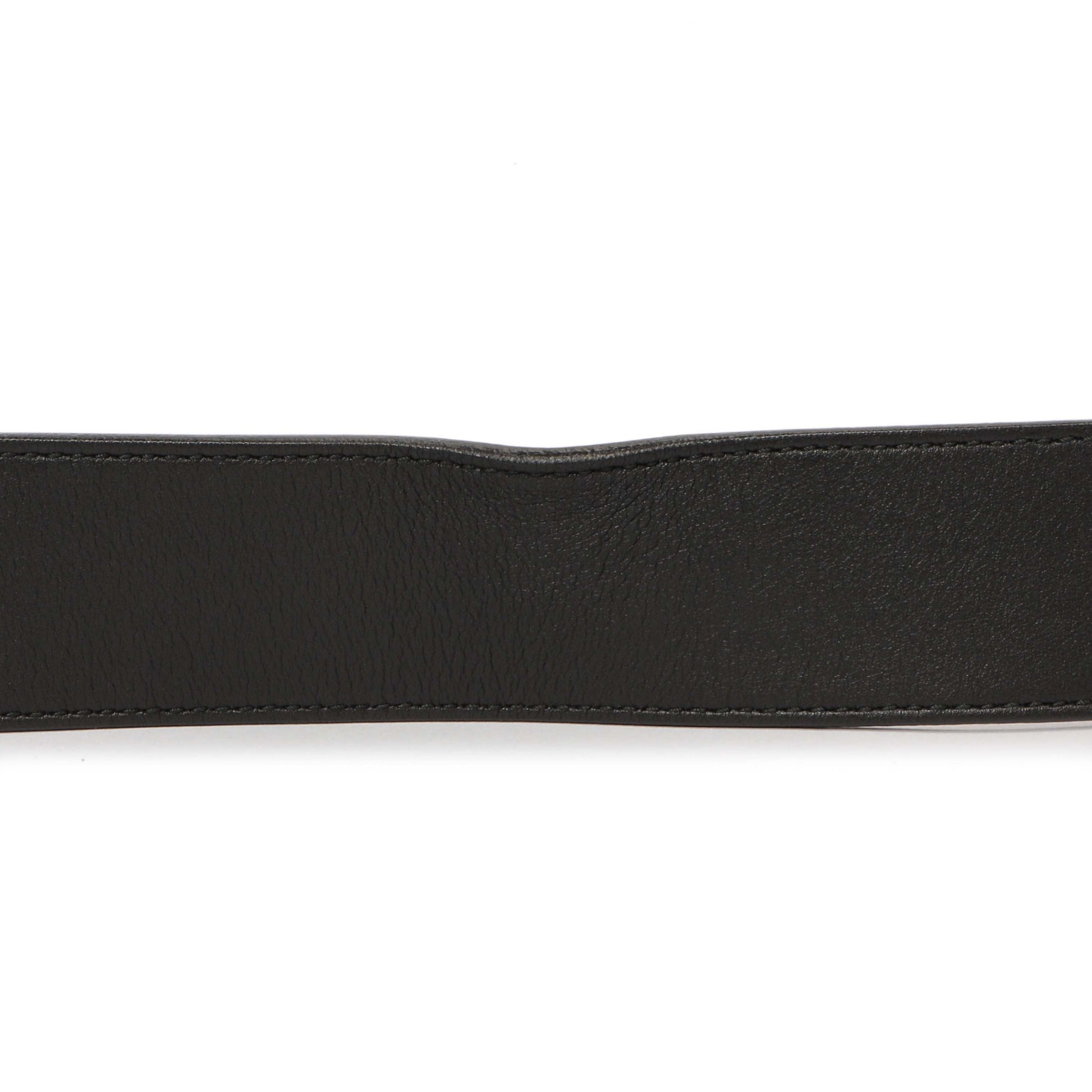 Exclusive Gucci Black Calfskin Double G 40mm Belt — Detail View
