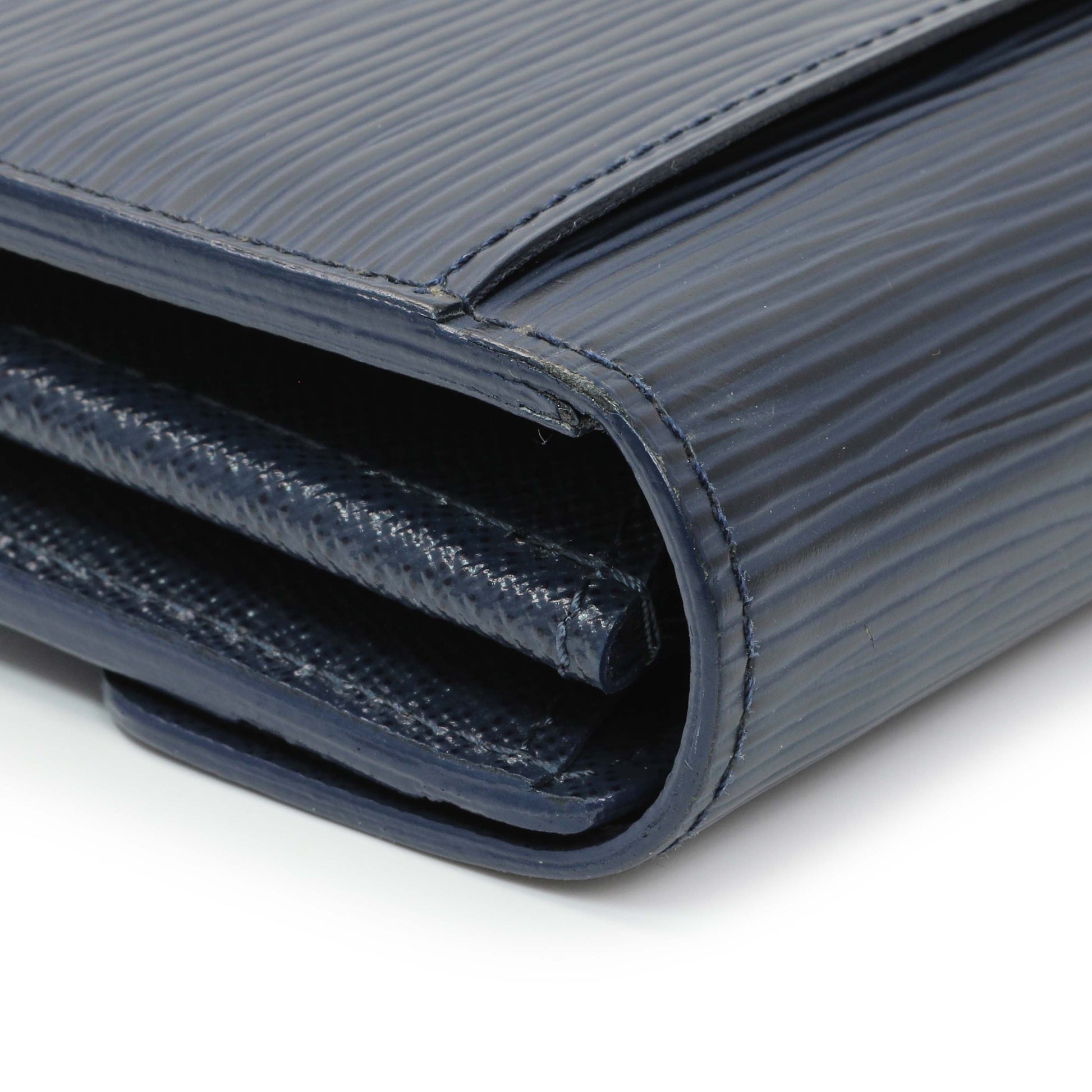Exclusive Louis Vuitton Blue Epi Sarah Wallet — Alternate View 10