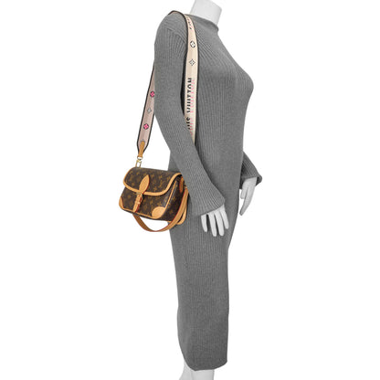 Exclusive Louis Vuitton Monogram Diane — Lifestyle View