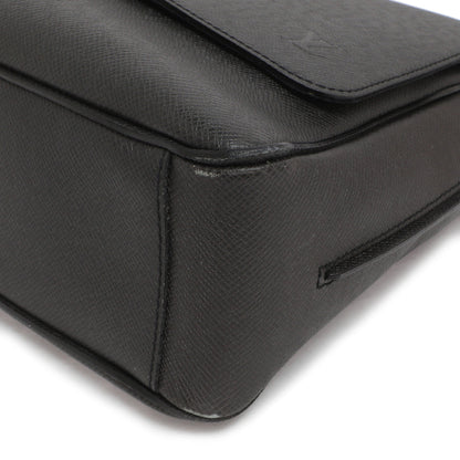 Exclusive Louis Vuitton Ardoise Taiga Roman MM — Detail View
