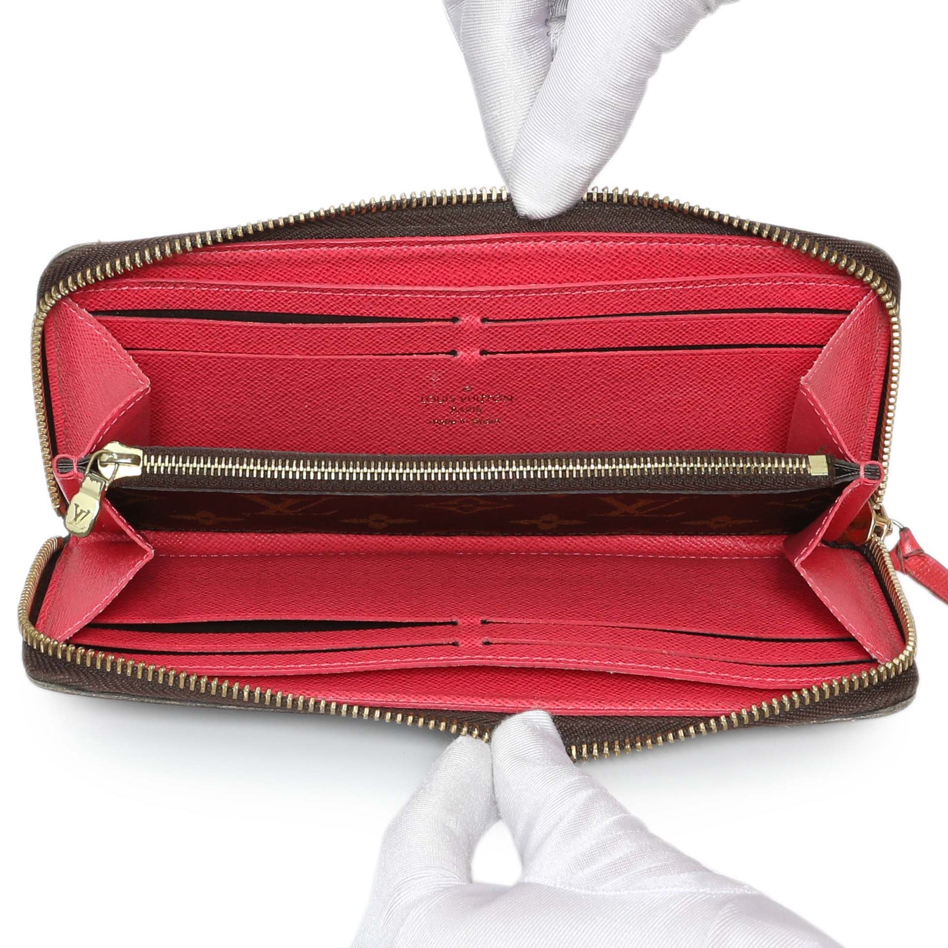 Exclusive Louis Vuitton Monogram Clemence Wallet — Alternate View 8