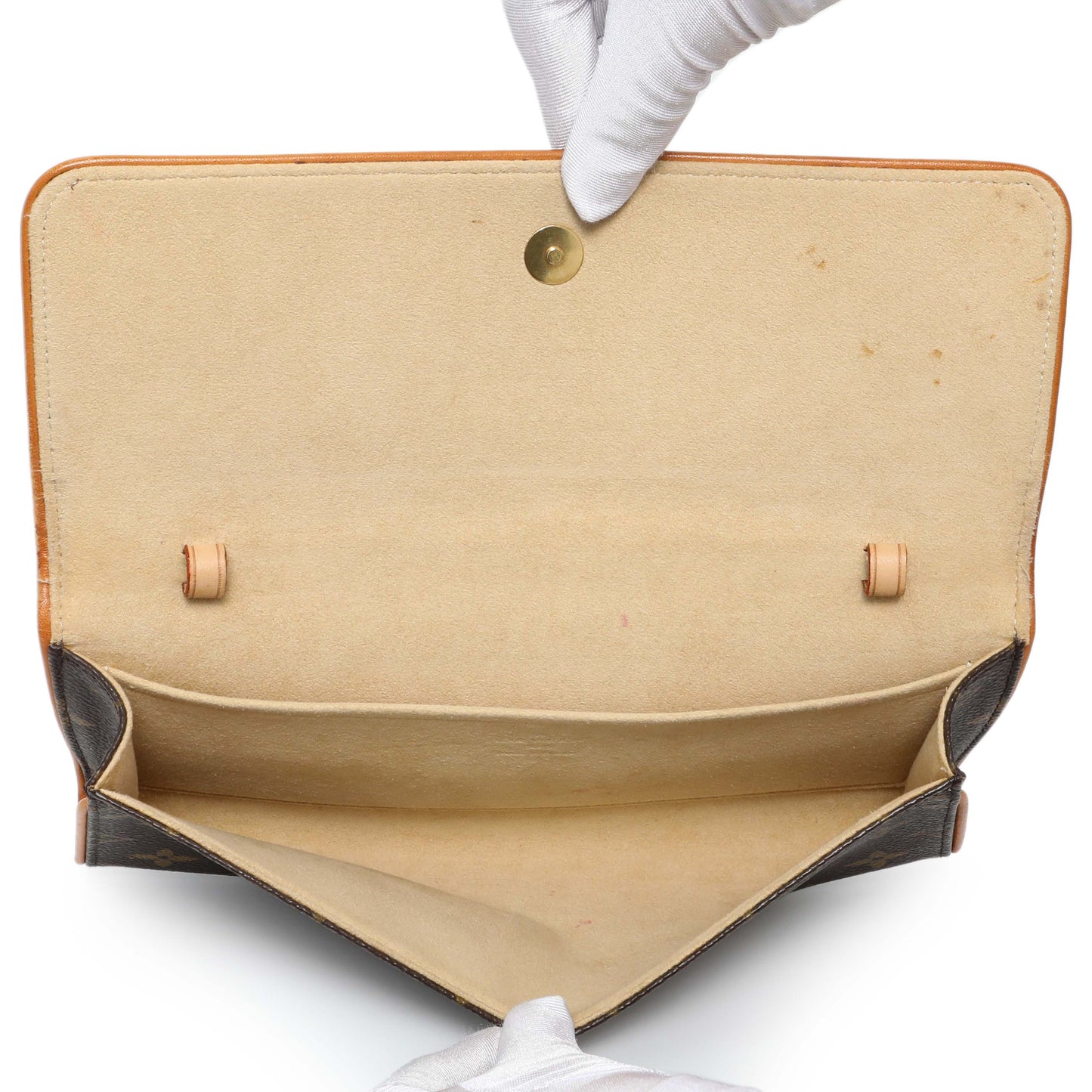 Exclusive Louis Vuitton Monogram Pochette Twin GM — Alternate View 10