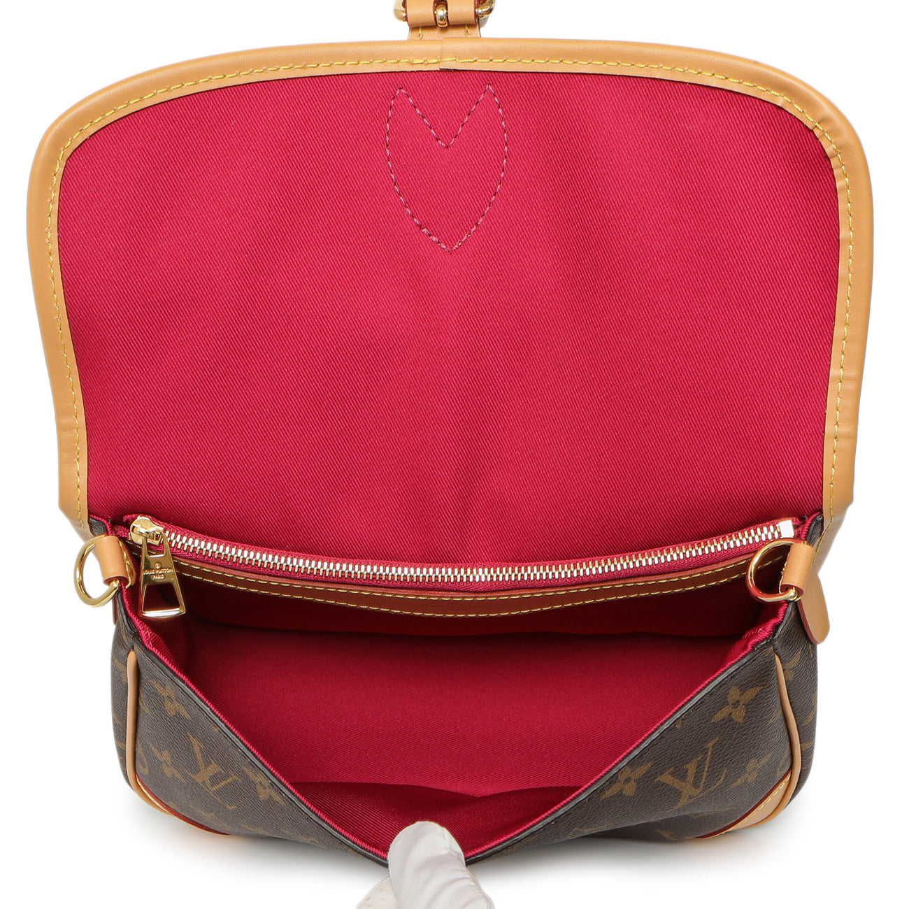 Exclusive Louis Vuitton Fuchsia Monogram Diane — Top View