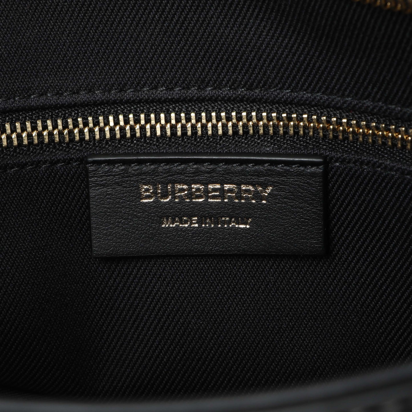 Exclusive Burberry Vintage Black Nova Check Shoulder Bag — Detail View