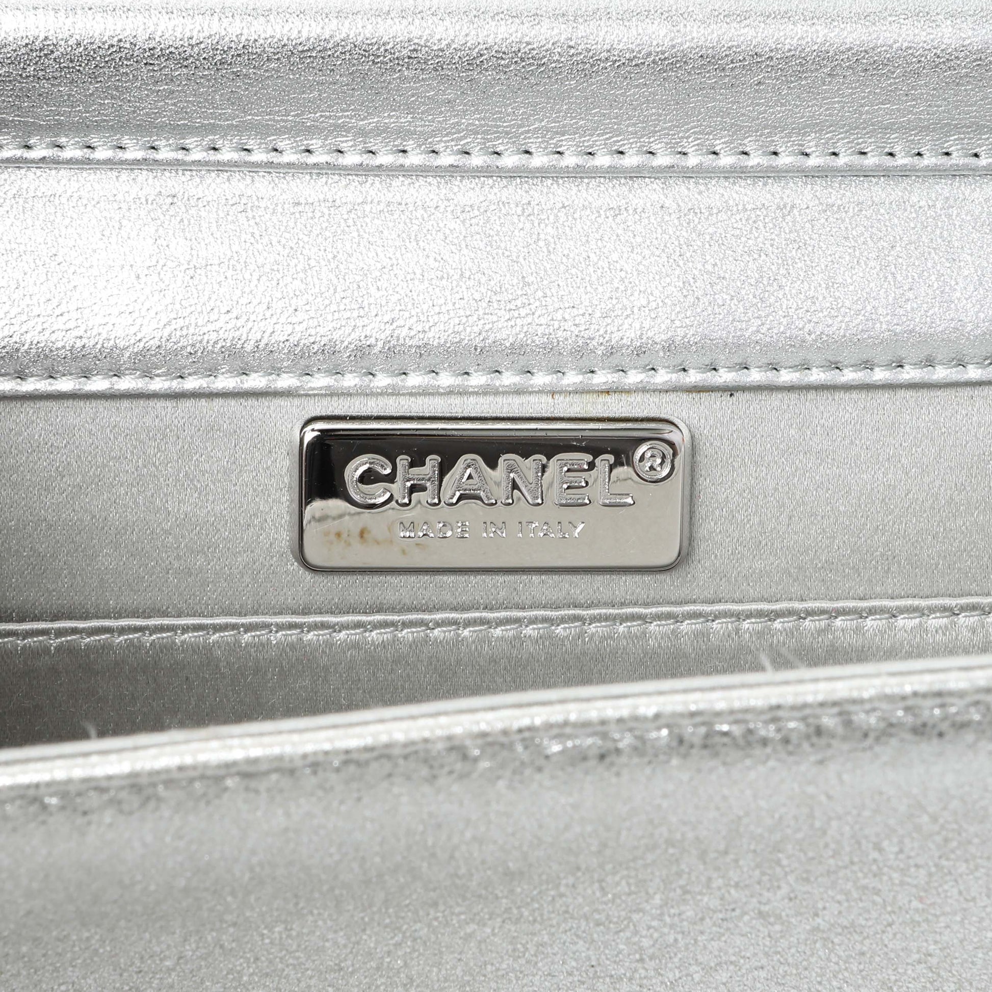 Exclusive Chanel 2015 Cruise Paris-Dubai Strass Crystal East West Clutch — Alternate View 9
