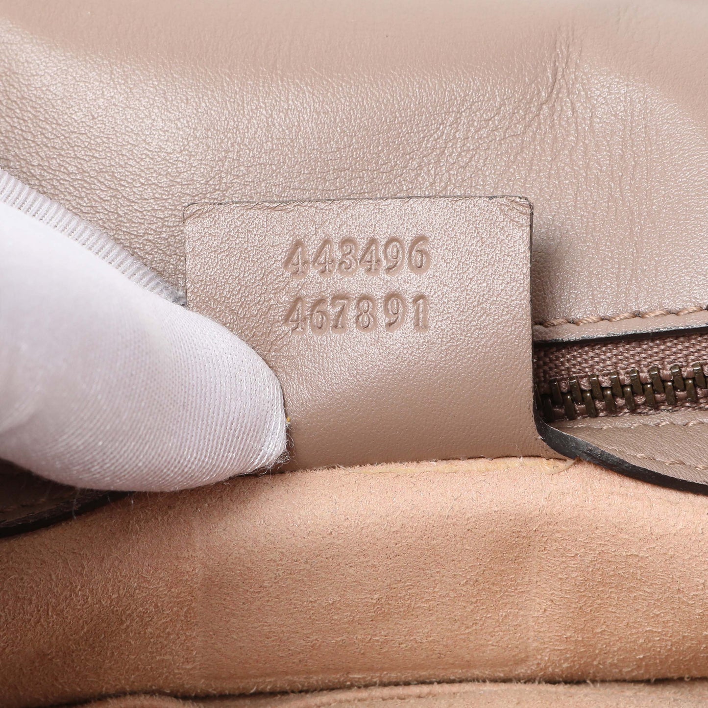 Exclusive Gucci Porcelain Rose Calfskin Matelasse Medium GG Marmont Shoulder Bag — Alternate View 10