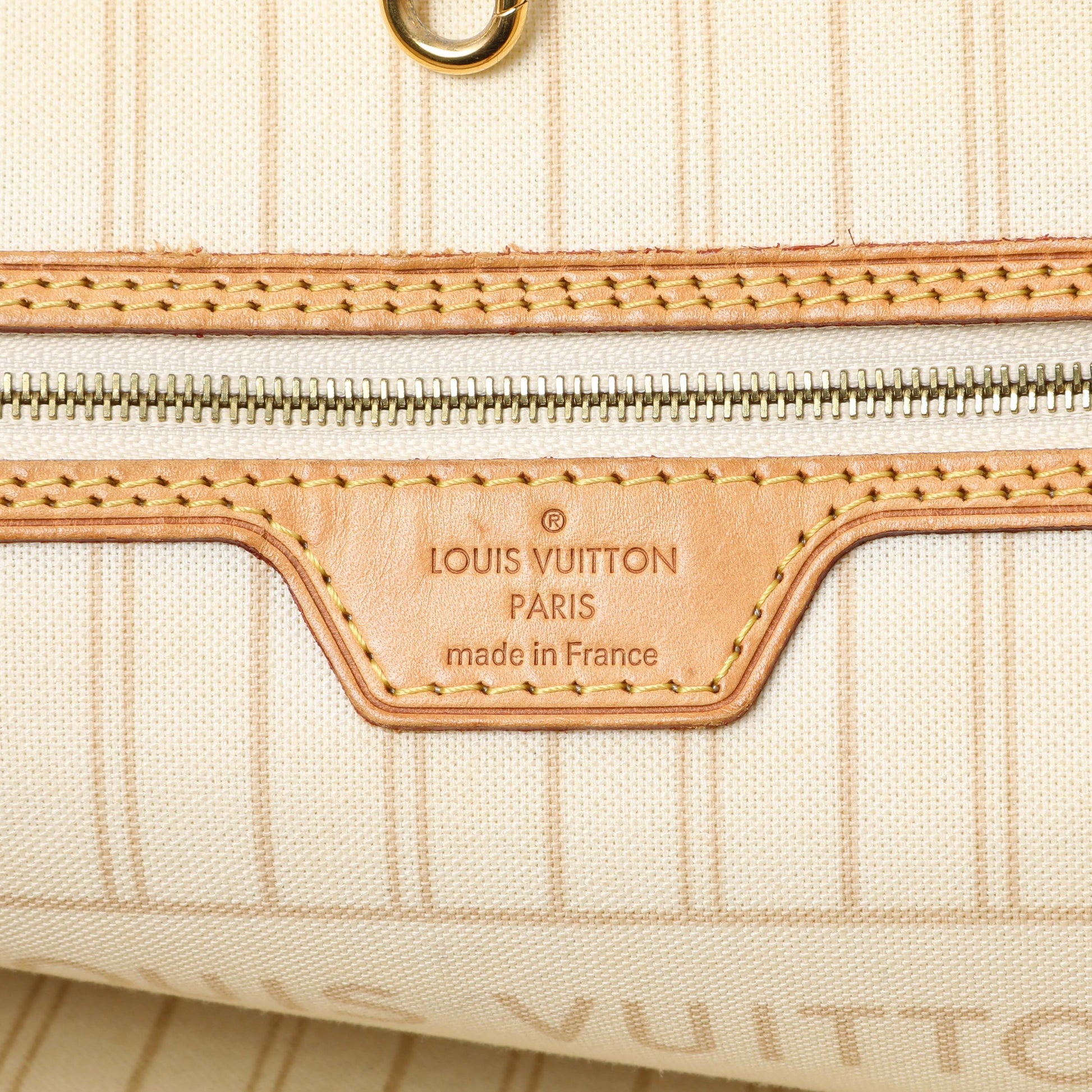 Exclusive Louis Vuitton Damier Azur Neverfull GM — Alternate View 9