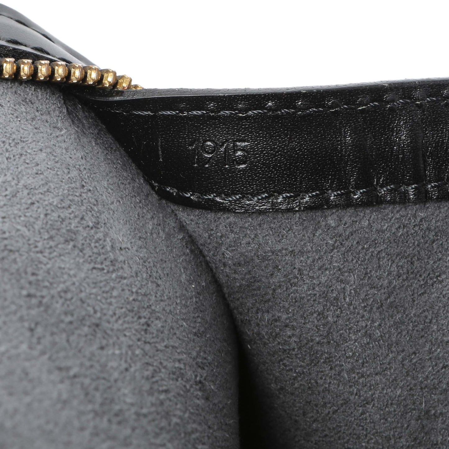 Exclusive Louis Vuitton Black Epi Lussac — Alternate View 10