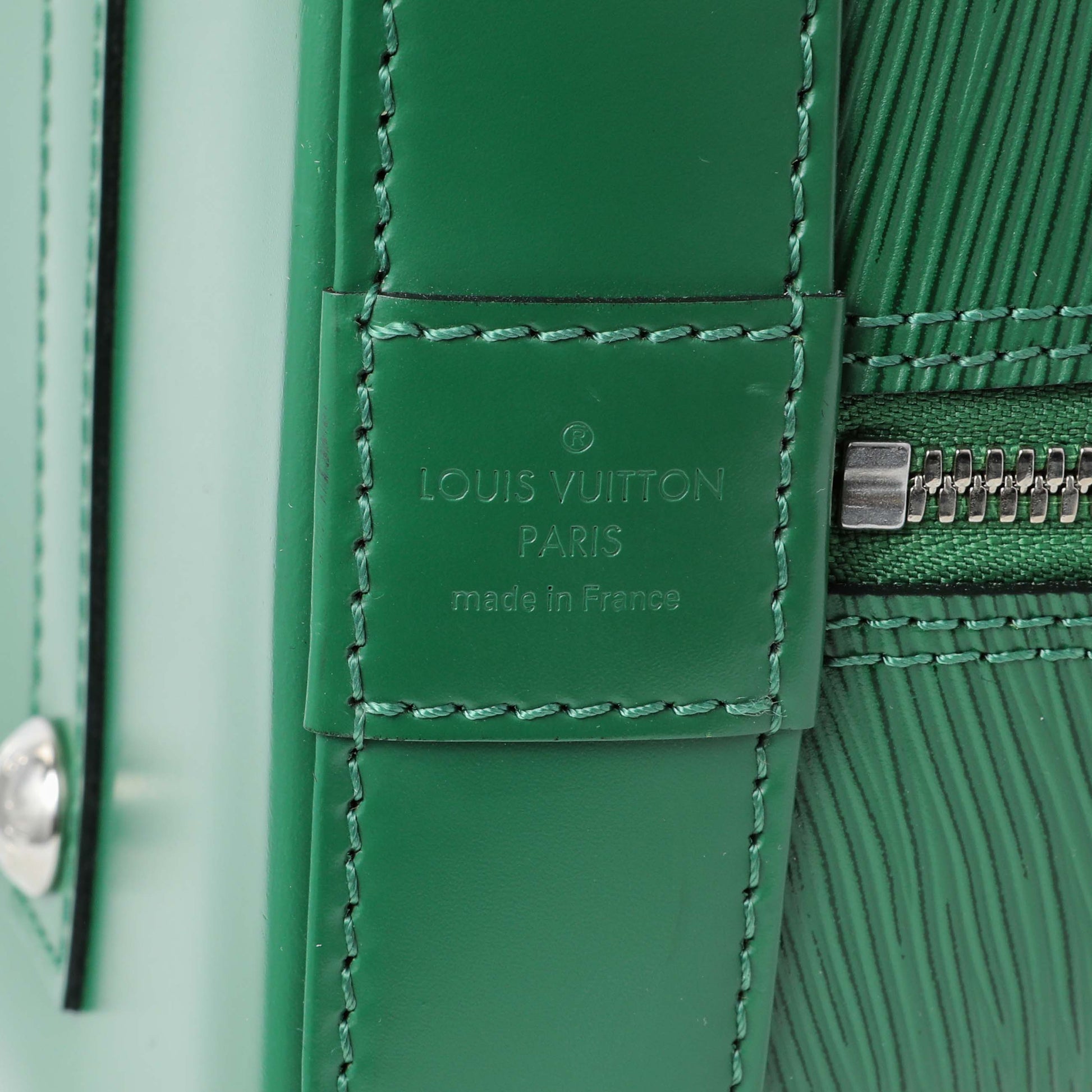 Exclusive Louis Vuitton Green Epi Alma GM — Alternate View 9